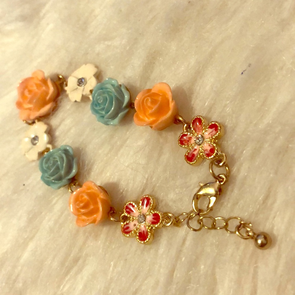 Flower bracelet